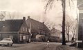 Blick in Richtung Ulrichsgymnasium, links die alte Tankstelle Jürrens im Jahre 1954.