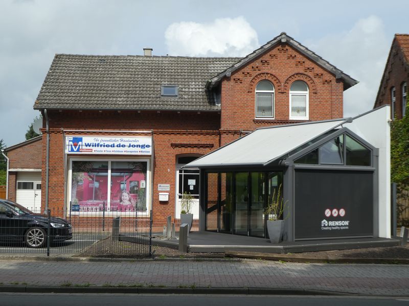 Datei:Heerstraße 1 - Wilfried de Jonge - 21082021.jpg