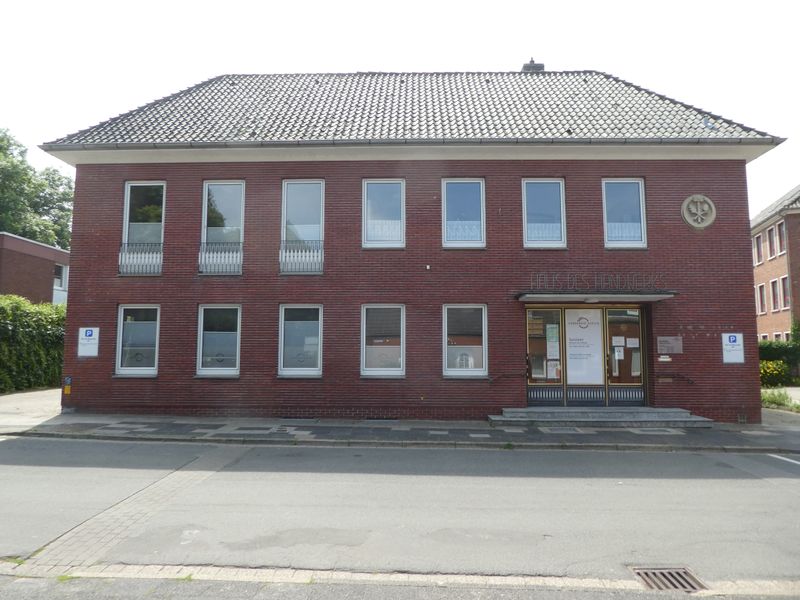 Datei:Am Markt 50 - Sozialamt - 24 07 2021.jpg