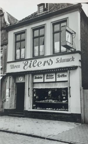 Uhren Eilers Osterstraße 13 (1949).jpg