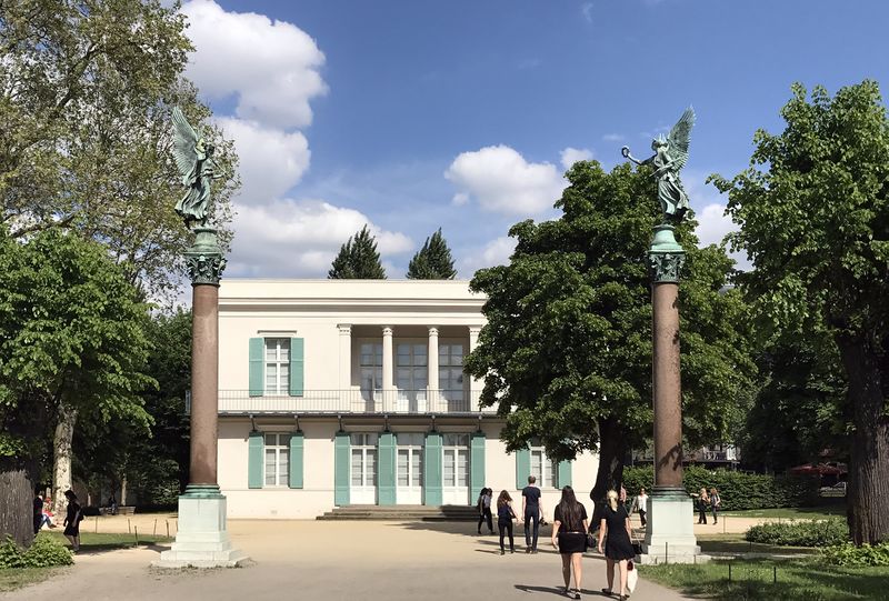 Datei:Charlottenburger Viktorien.jpg