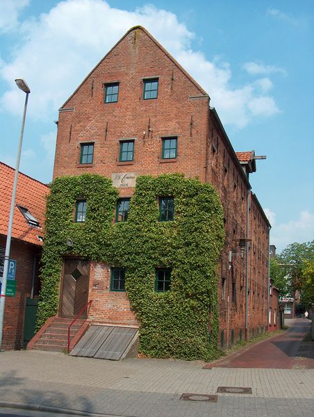 Datei:Heringstrasse Conerusspeicher 11052003.jpg