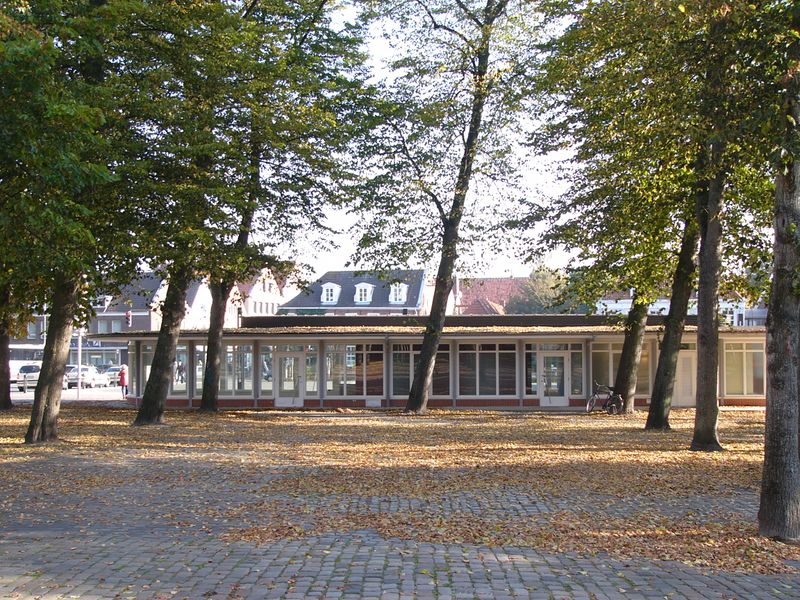 Datei:Marktpavillion - 11102005.jpg