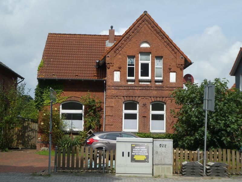 Datei:Heerstraße 2 - 21082021.jpg