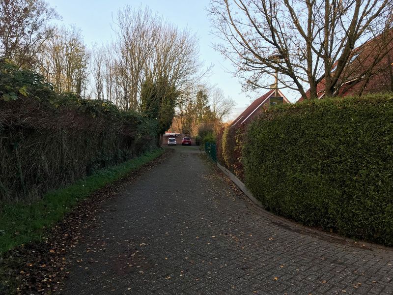 Datei:Hallenstraße Alte Molkerei 20 11 2021 04.jpg