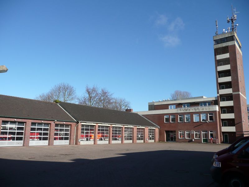 Datei:Feuerwehrtechnische Zentrale - 14022009.jpg