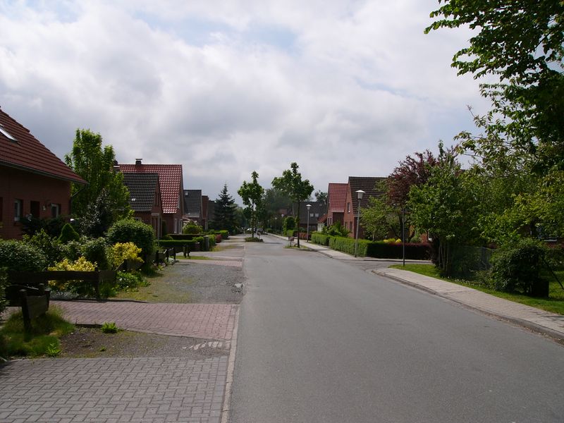 Datei:Addinggaster Weg - 21052006.jpg