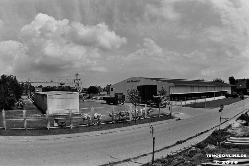 Datei:Tidofeld Emsstraße Cremer Haustechnik später CO Stahl um 1970 02.jpg