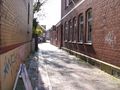 Blick in Richtung Uffenstraße, rechts die ehemalige Jüdische Schule - Aufnahme vom 24. April 2005.