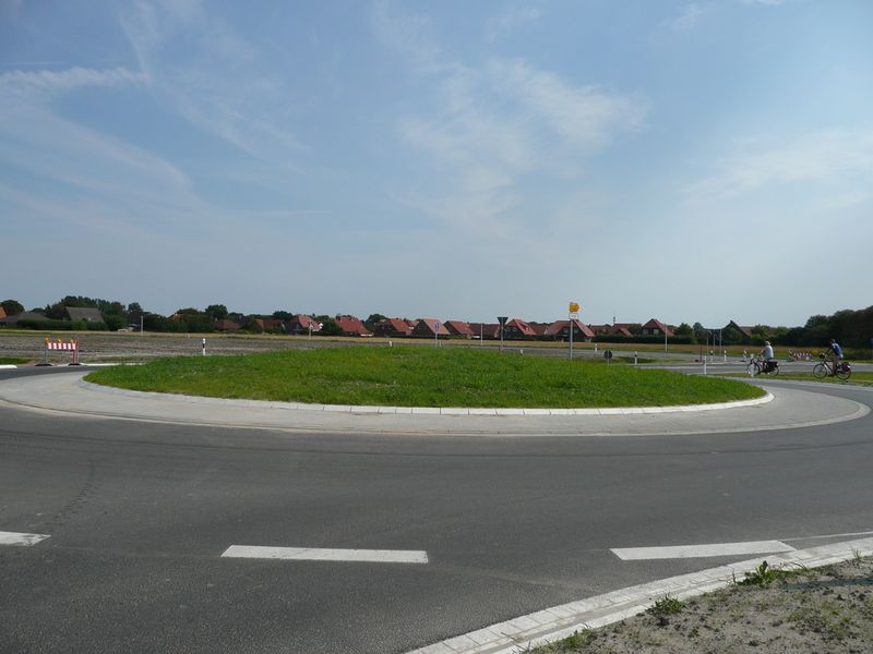 Datei:Ostermarscher Kreisel - 17 08 2008.jpg