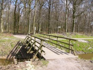 Bahnhofstraße Bundesstraße Lukim Brücke 06 04 2007 01.JPG