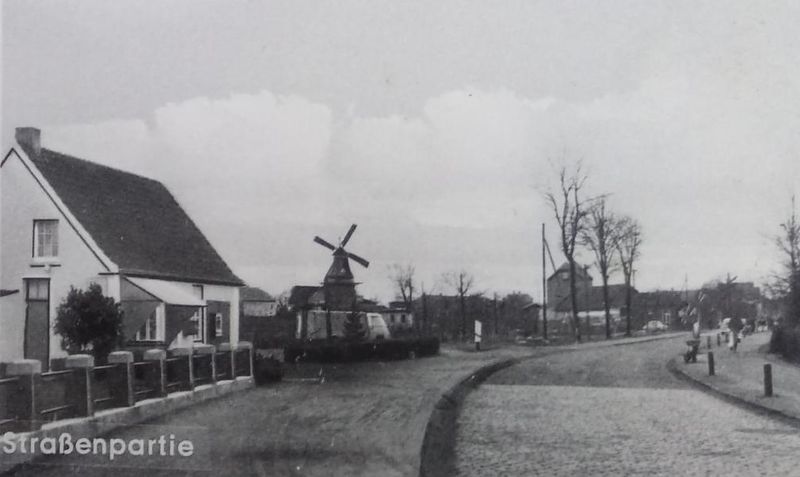 Datei:Süderneuland II Ansichtskarte Trinkhalle Schwitters Heerstraße Blick nach Norden unbekanntes Datum 01.jpg