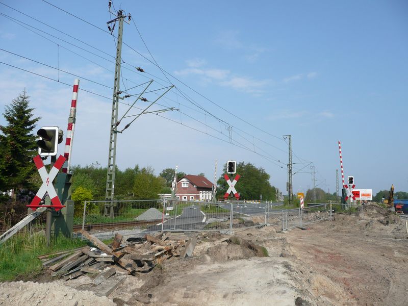 Datei:Bahnhofstraße Bundesstraße Umgehungsstraße Bau 01 05 2009 01.jpg